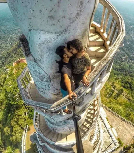 Tower of 360 View - Top attraction in Ambuluwawa, Sri Lanka