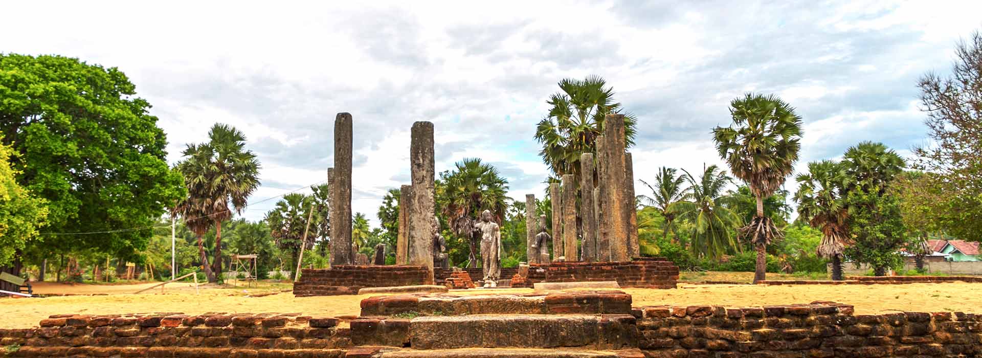 Muhudu Maha Viharaya - Top attraction in ArugamBay, Sri Lanka