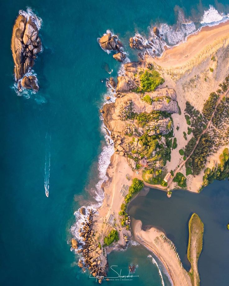 Panama - Top attraction in ArugamBay, Sri Lanka