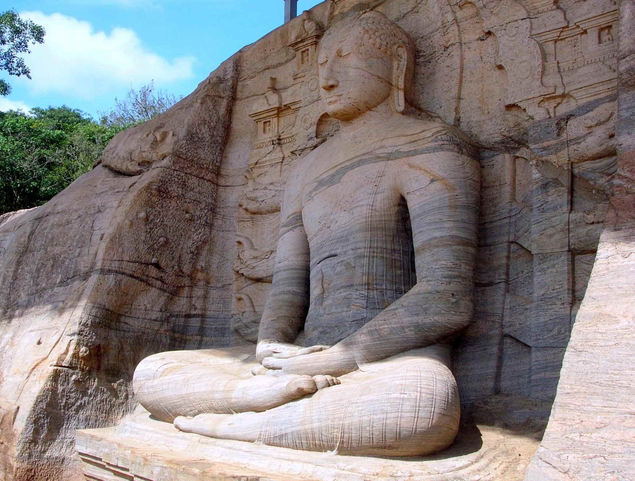 Gal Viharaya - Top attraction in Polonnaruwa, Sri Lanka