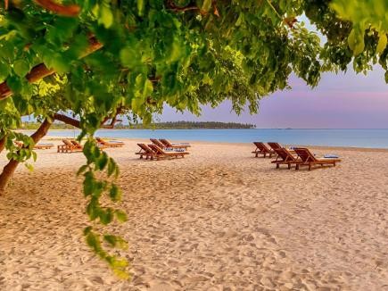 Visit Pasikuda - Beach & Coast in Pottuvil