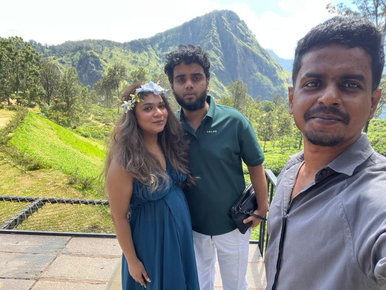 Tourists enjoying the Ceylon Heritage package in Sri Lanka