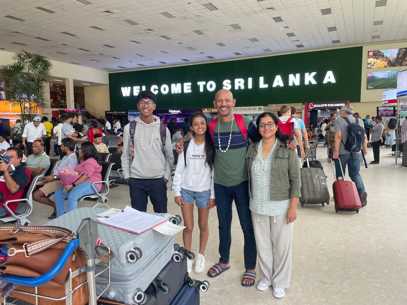 Happy international guests on a custom Sri Lanka tour with Imalanka Tours 16