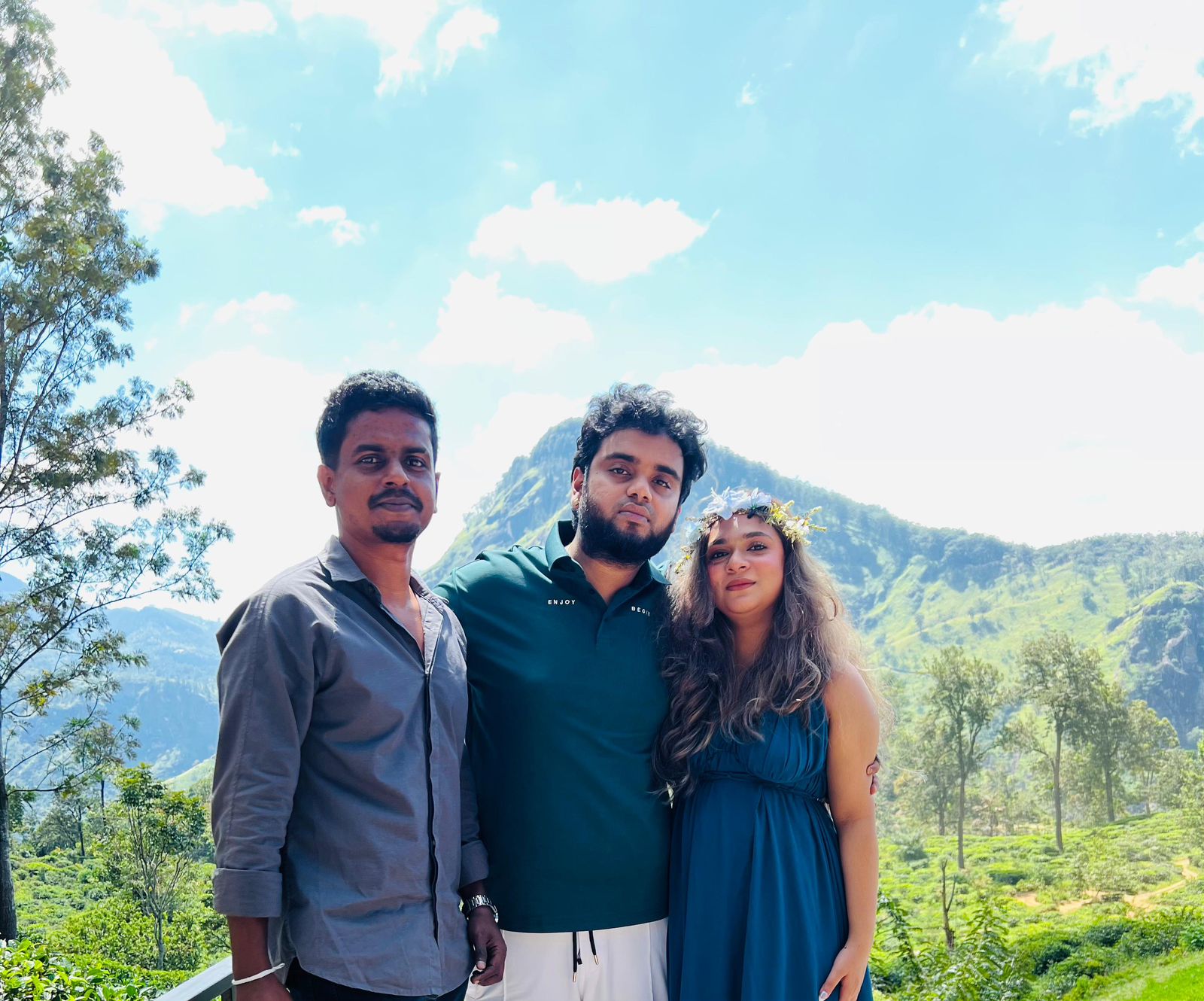 Happy international guests on a custom Sri Lanka tour with Imalanka Tours 4